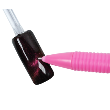 Emmi-Nail Cat Eye Magnet Pen